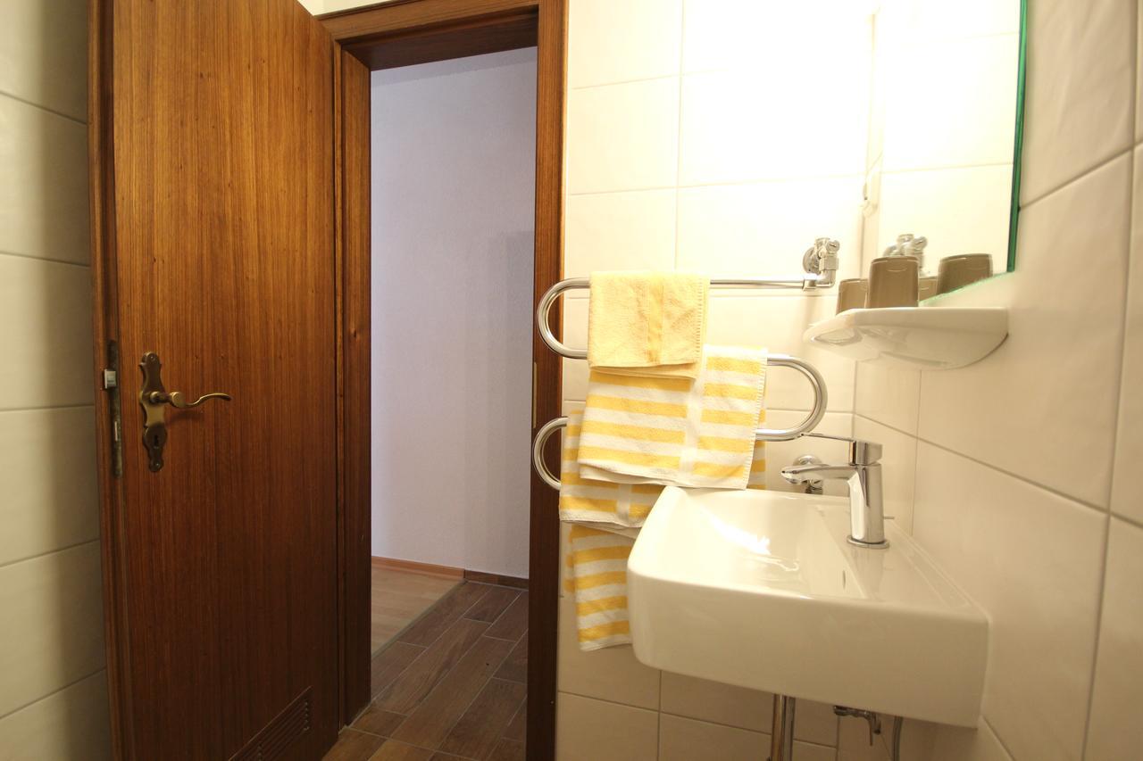 Fruehstueckshotel Grillenburg Fulda Bagian luar foto